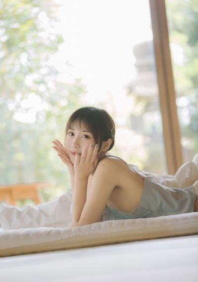 日本她在丈面前被耍了在线观看
