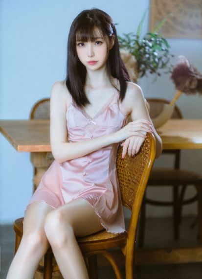 三月女郎