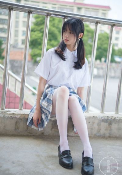狼溪2恐怖电影免费播放