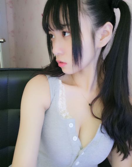 姜汉娜朋友2