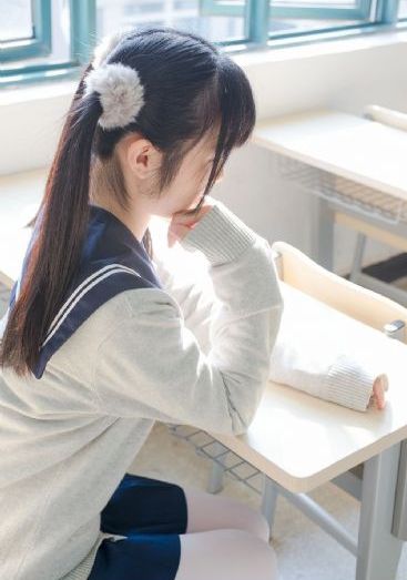 《卿本佳人未删减版》