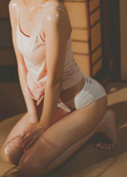 免费高清男女打扑克视频
