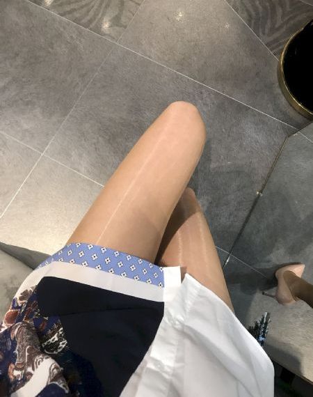 年轻的小姨子韩国