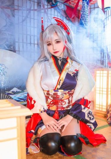 《后宫露营》