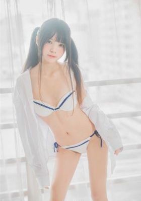 文峰挺进柔佳的身体
