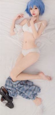 陪浴美人
